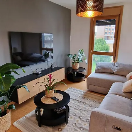 Luz Del Norte, Terraza 2 Hab, 2 Banos, Piscina, Wifi Apartment *